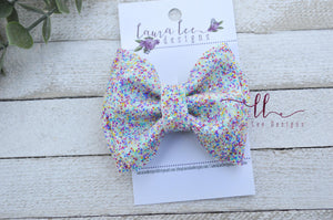 Mini Millie Bow Style || Blue Circus Dots