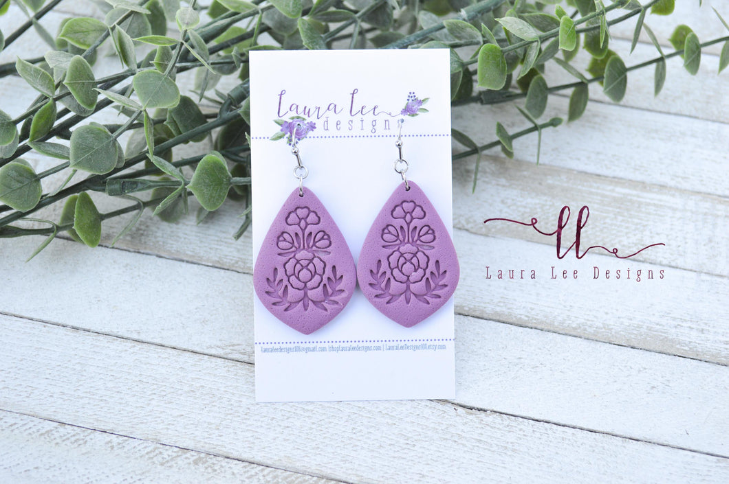 Ursa Floral Imprint Clay Earrings || Purple