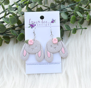 Bunny Clay Earrings || Tan Bunnies with Flowers