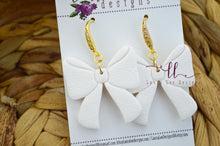 Bow Clay Earrings || White