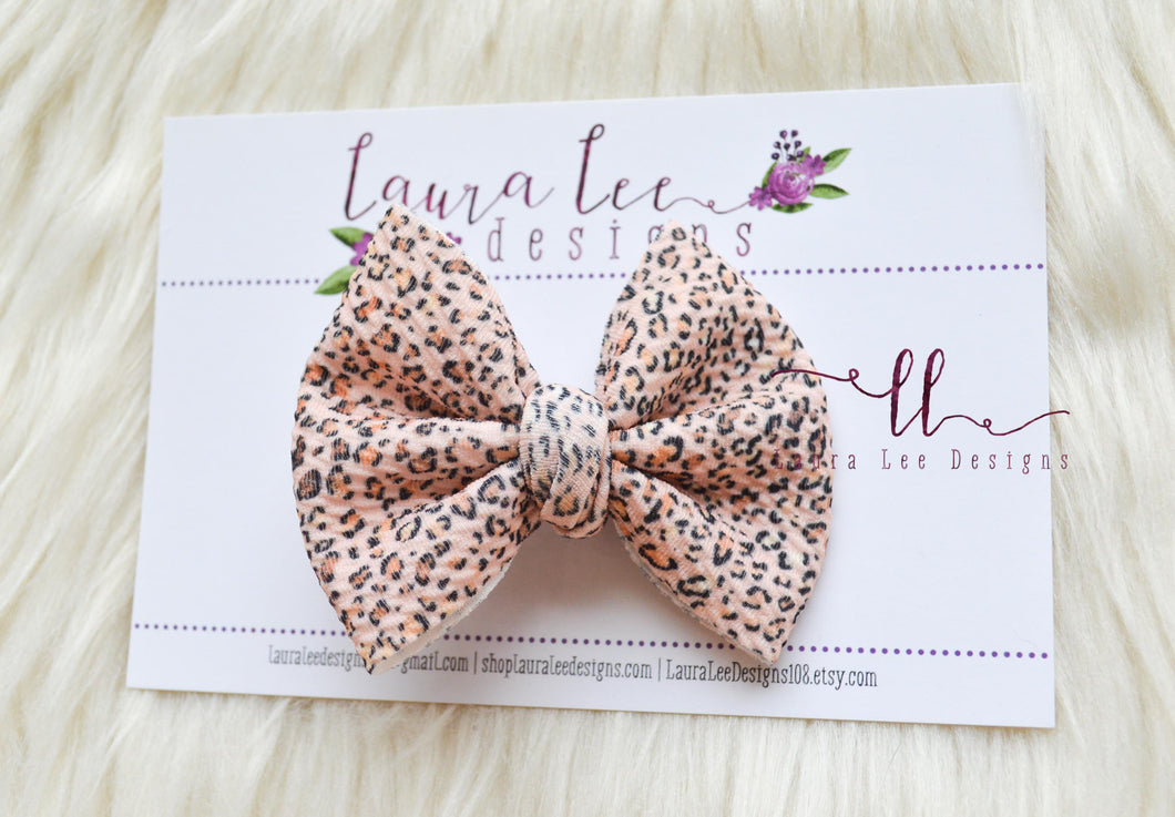 Small Julia Messy Bow Style Bow || Pink Leopard || CLIP ONLY