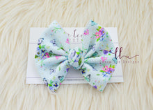 Large Julia Bow Style Bow || Butterfly Garden