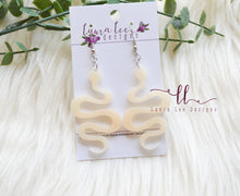 Snake Resin Earrings || Cream