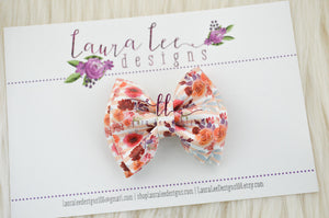 Mini Millie Bow Style || Aubrey Floral