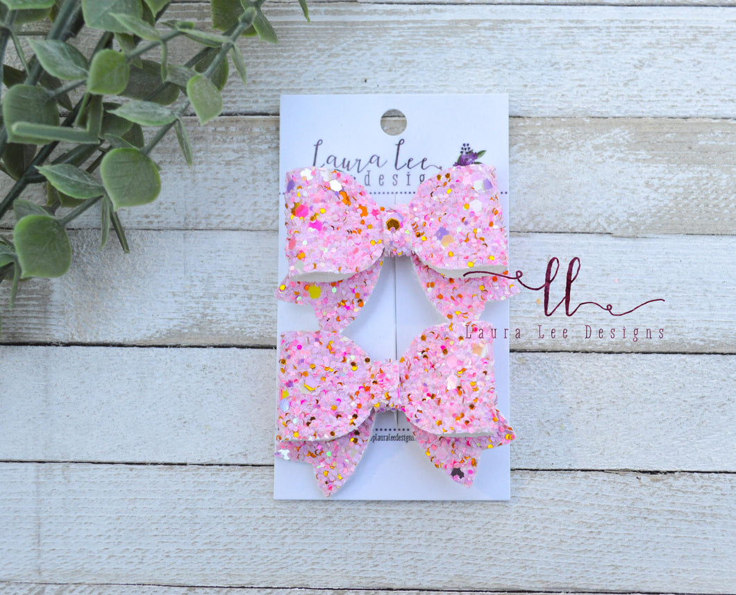 Bitty Piggy Bow Set || Pink Speckled Glitter