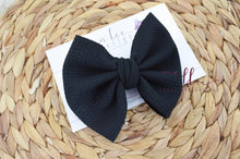 Large Julia Messy Bow Style Bow || Black