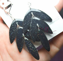 Cassie Clay Earrings || Black Glitter