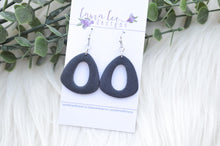 Veronica Clay Earrings || Black