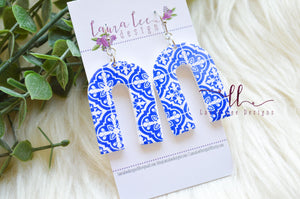 Large Nova Arch Clay Earrings || Blue and White