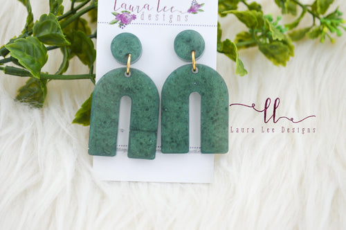 Stud Arch Resin Earrings || Evergreen