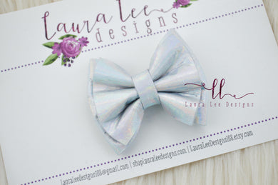 Mini Millie Bow Style || Holographic Silver Metallic Felt