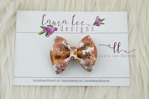 Mini Millie Bow Style || Mary  Floral