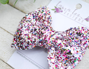 Mini Millie Bow Style || Party Time Glitter