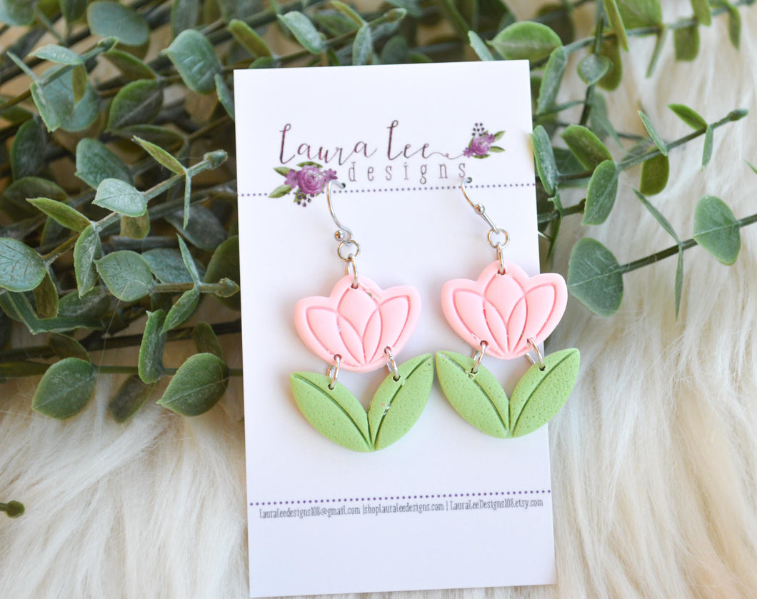 Tulip Clay Earrings || Light Pink