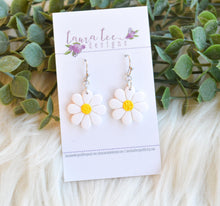 Daisy Clay Earrings || White