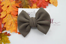 Large Julia Messy Bow Style Bow || Taupe