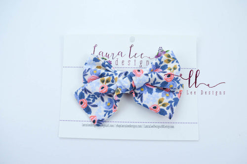 Large Handtied Timber Bow || Floral