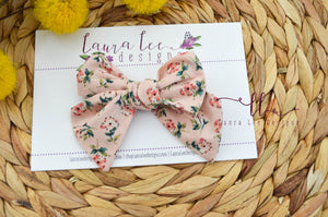 Large Handtied Timber Bow || Blush Floral