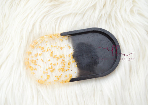 Oval Resin Trinket Tray || Black and Gold