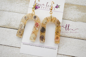Arch Resin Earrings || Beach Shells and Sand