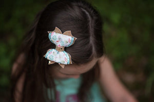 Fancy Molly Bow Style || By The Shore