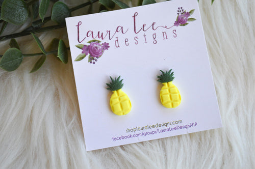 Stud Earrings || Pineapples