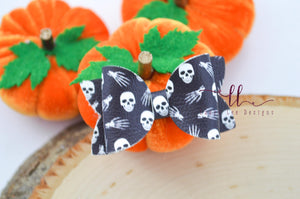 Pippy Style Bow || Skeletons Vegan Leather